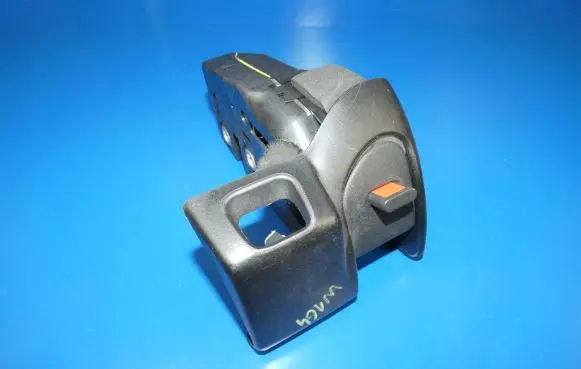 Mercedes-Benz ML W164 Seat back rest lock catch 