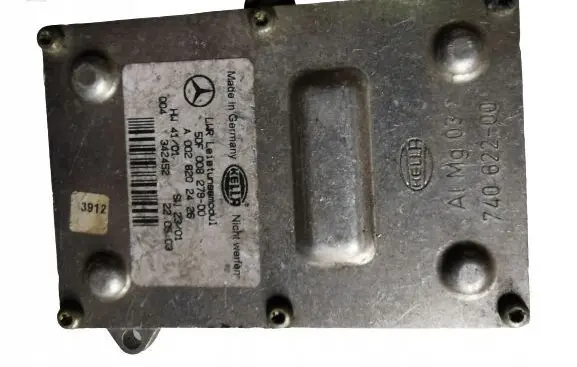 Mercedes-Benz E W211 Xenon control unit/module A0028202426