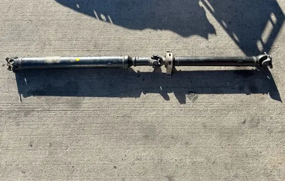 Volkswagen Amarok Rear driveshaft/prop shaft 323150236