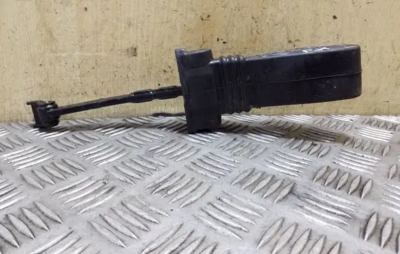Audi A4 S4 B8 8K Front door check strap stopper 8K0837249B 8K0837267B