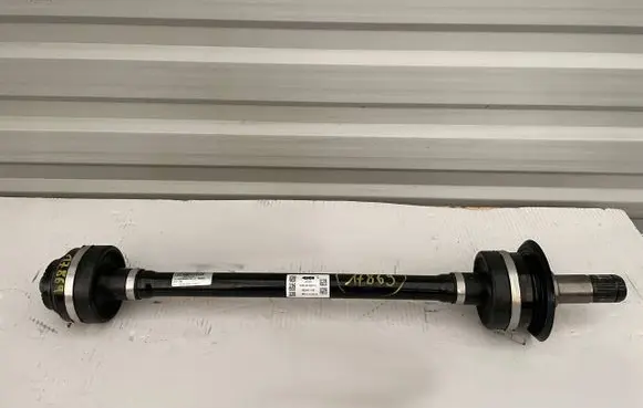 BMW 7 G11 G12 Rear driveshaft 8639471
