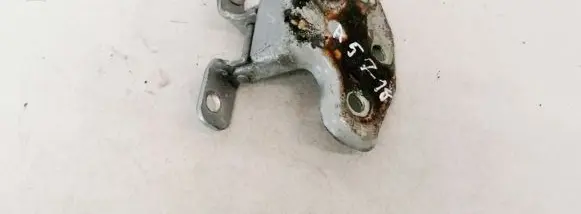 KIA Carnival Front door upper hinge
