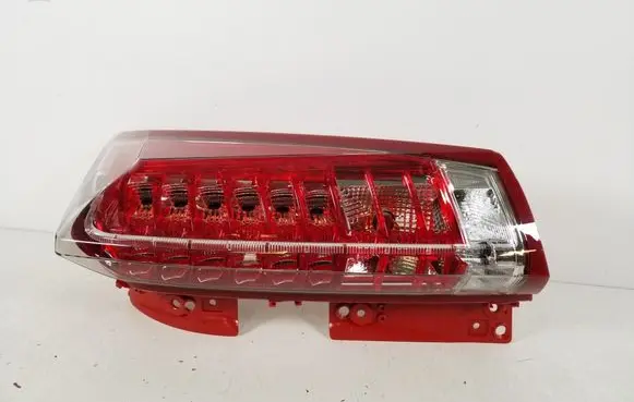 Cadillac SRX Rear/tail lights 32101259