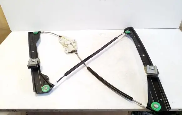 Volkswagen Golf Plus Front window lifting mechanism without motor 998575101 998577101