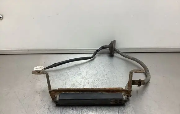 Toyota Prius (XW20) Interior comfort aerial antenna PBTABS