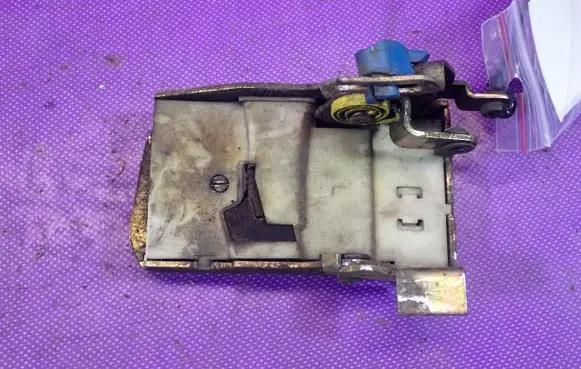 Ford Transit Front door lock 86VBV21813AD