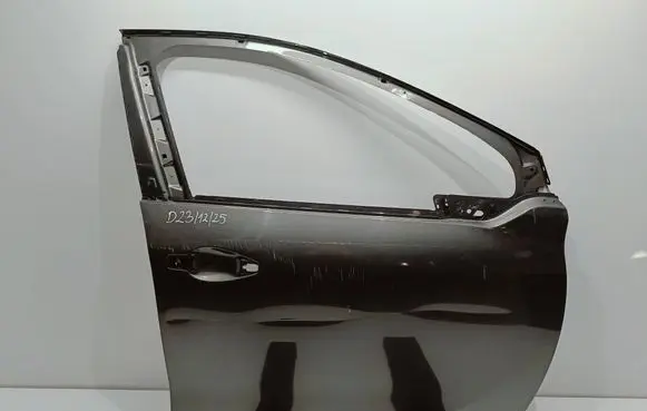 Peugeot 208 I Front door D231225