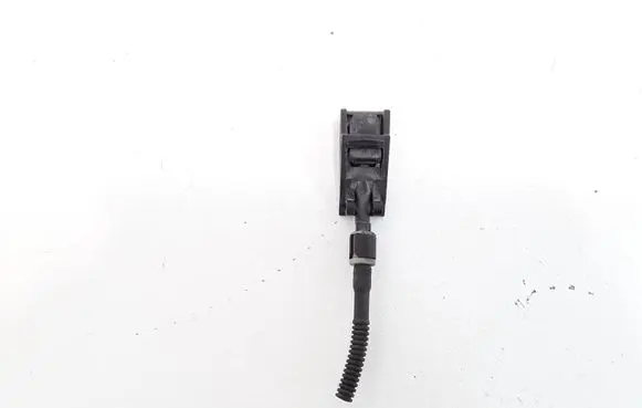 Volkswagen PASSAT B5.5 Windshield washer spray nozzle 6E0955985A