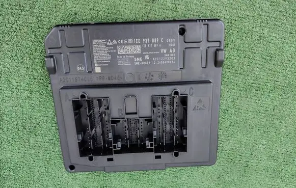 Volkswagen ID. Buzz Central body control module 1EE937089C 1EE937089A