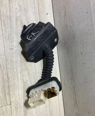 Dodge Durango Front door wiring loom/harness boot 