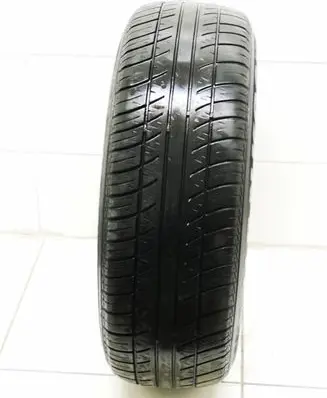 BMW 3 E46 R14 summer tire 18565R1486T CENTUMK702