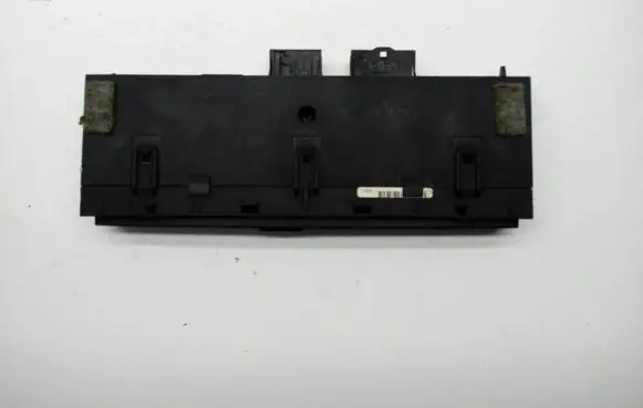 BMW 5 E60 E61 Seat heating switch 6952469