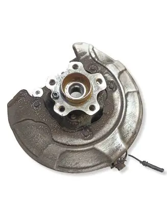 BMW 5 G30 G31 G38 Rear wheel hub 621654
