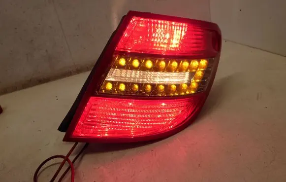 Mercedes-Benz C W204 Rear/tail lights A2048204064 2048204064