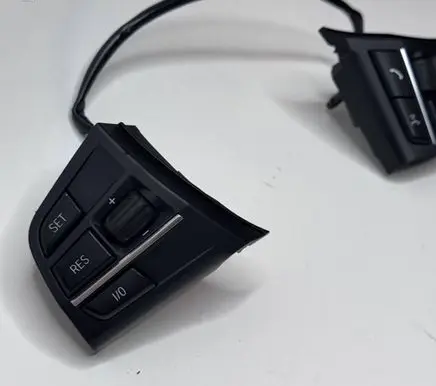 BMW 7 F01 F02 F03 F04 Steering wheel buttons/switches 9229483 610235000E 12157L3M