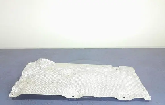 BMW X4 F26 Exhaust heat shield 7394800