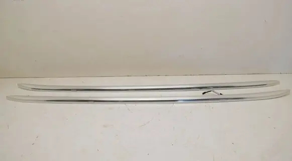 Audi Q7 4M Roof transverse bars on the 