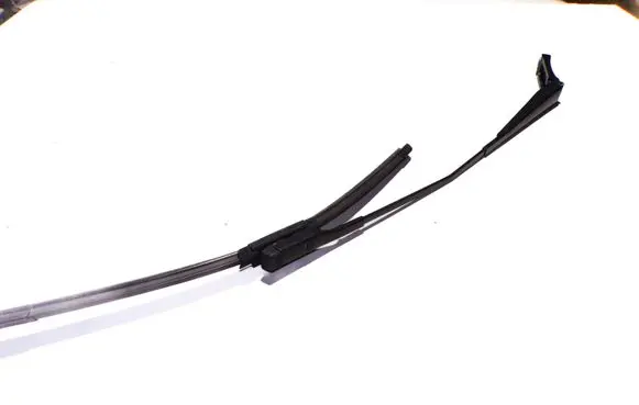 Volkswagen Jetta VI Windshield/front glass wiper blade 5C7955410