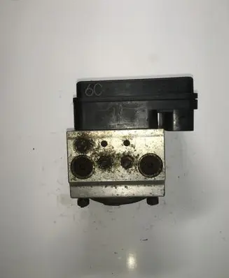 Toyota Hilux (AN10, AN20, AN30) ABS Pump 4451071030 8954171030 13511019490