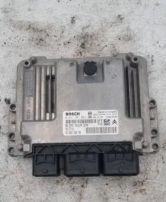 Peugeot 207 Engine control unit/module 0261201863