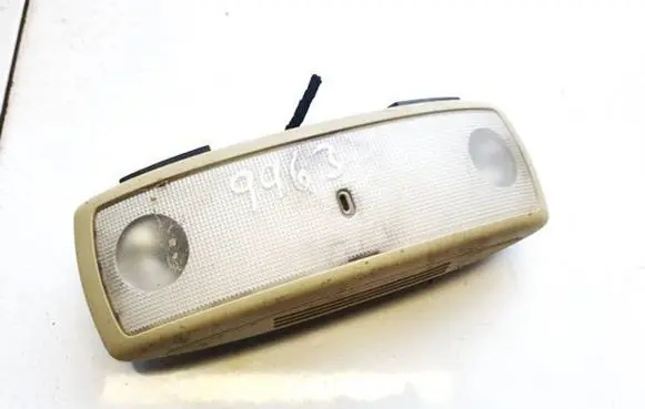 Volvo S80 Front seat light 39895807 4m5415v1a-23