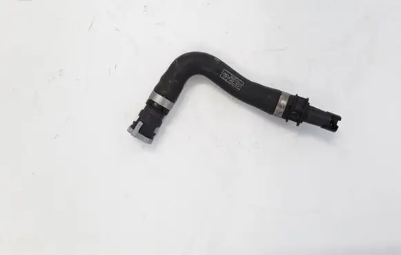 Volvo C70 Engine coolant pipe/hose