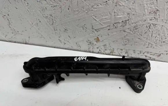 Toyota RAV 4 (XA50) Intake manifold