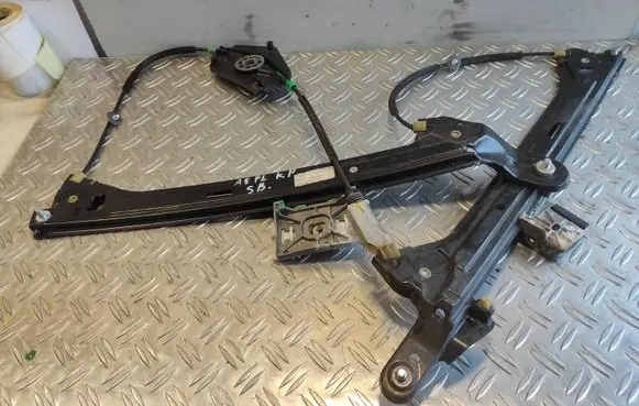 Audi A5 Sportback 8TA Front window lifting mechanism without motor 8T8837461A