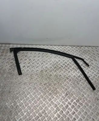 Renault Megane IV Rubber seal front door window/glass 803312944R