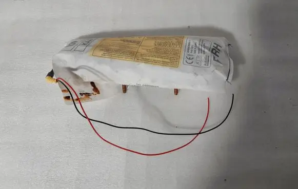 KIA Carnival Seat airbag 