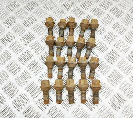 Opel Vivaro Nuts/bolts 93461087