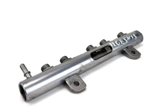 Jeep Grand Cherokee Fuel main line pipe 35022119G 0445216044