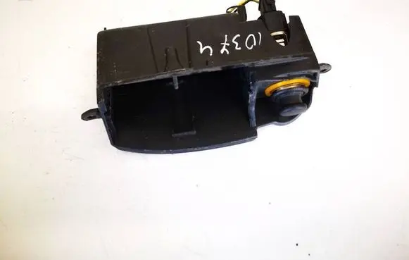 Car ashtray