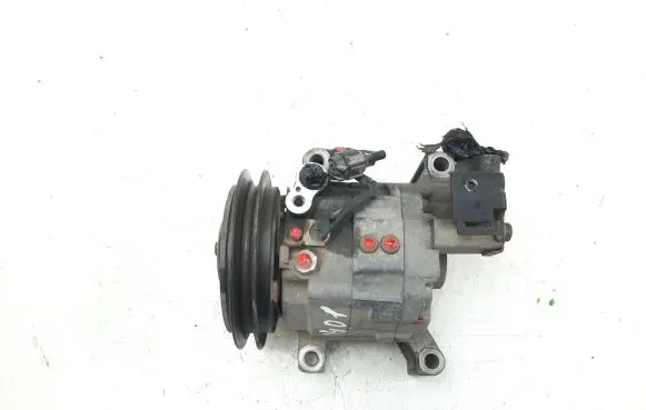 Nissan X-Trail T30 Air conditioning (A/C) compressor (pump) 926005M301