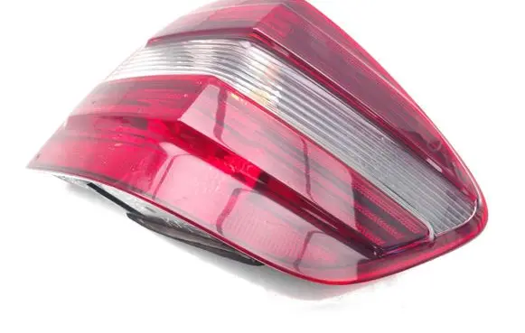 Mercedes-Benz ML W164 Rear/tail lights 225168R