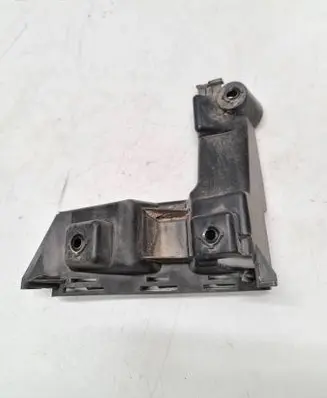 Volvo XC70 Rear bumper mounting bracket 30678650 BP3EA