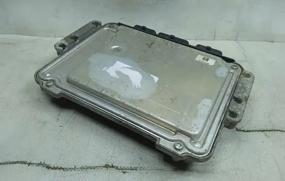 Peugeot 307 Engine control unit/module 0281012620 9661813780 9653958980