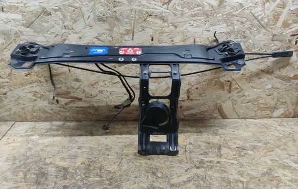 Mercedes-Benz CLK A209 C209 Radiator support slam panel
