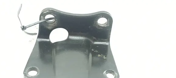 Jaguar XJS Engine mounting bracket