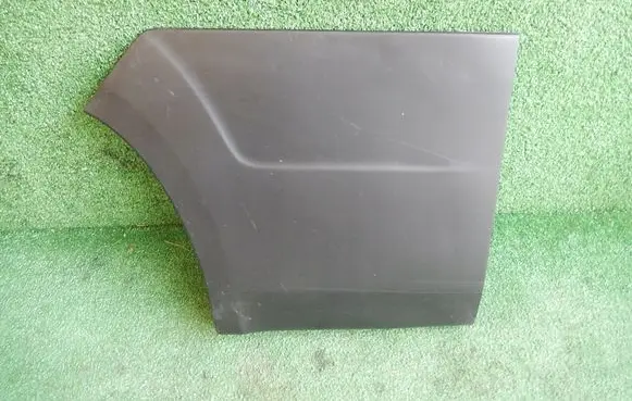 Rear arch trim