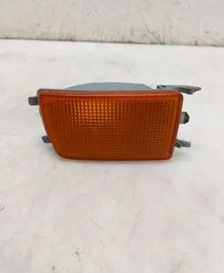 Volkswagen Golf III Front indicator light 1H0953156C 8580391 AK2