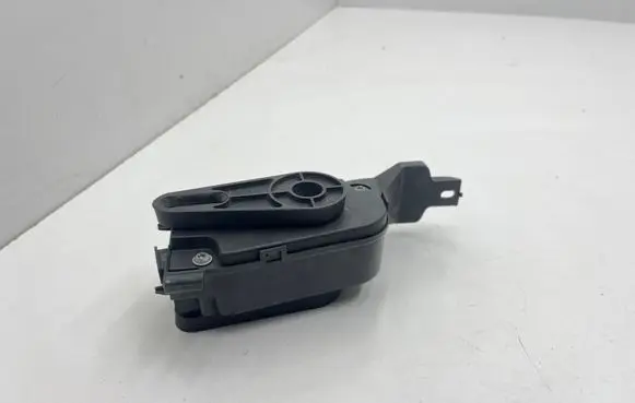 BMW 2 F44 Radiator active air flap actuator 9881646 23296P08926