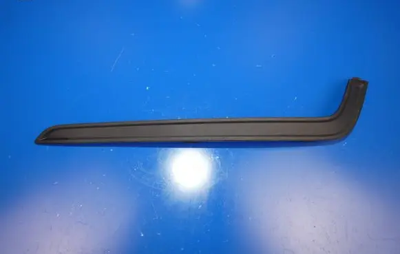 Volvo V60 Front bumper splitter molding 31455648