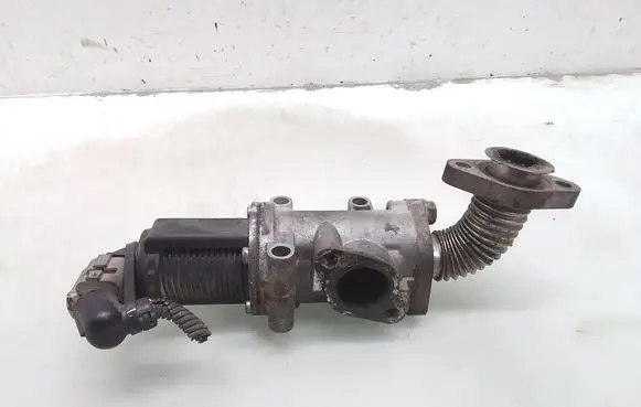 Opel Zafira B EGR valve B714