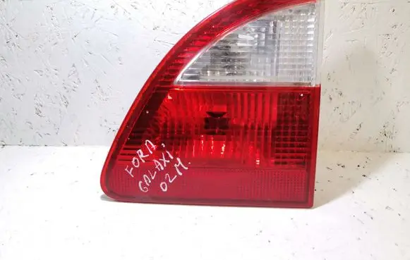 Ford Galaxy Tailgate rear/tail lights 7M5945094B