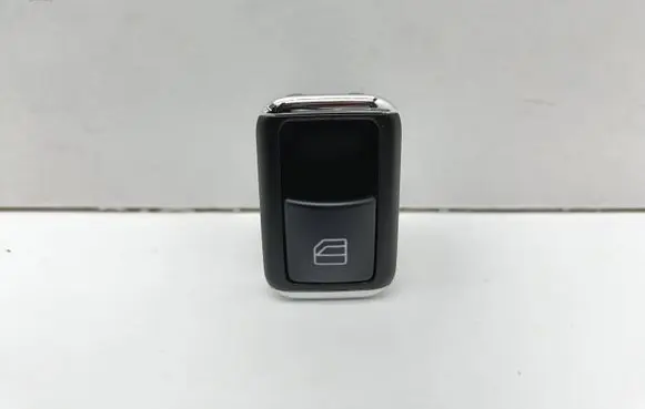 Mercedes-Benz E W212 Electric window control switch A2048707358