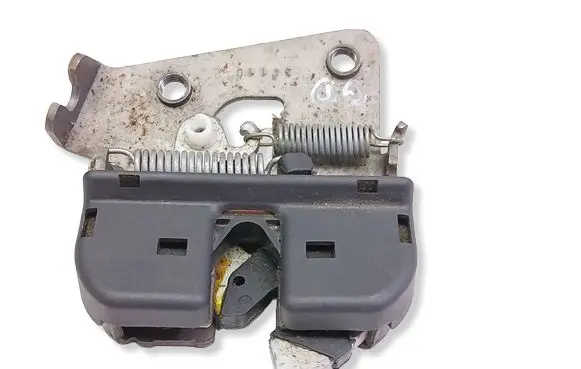 BMW 1 E82 E88 Seat back rest lock catch 7112864