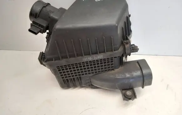 Air filter box