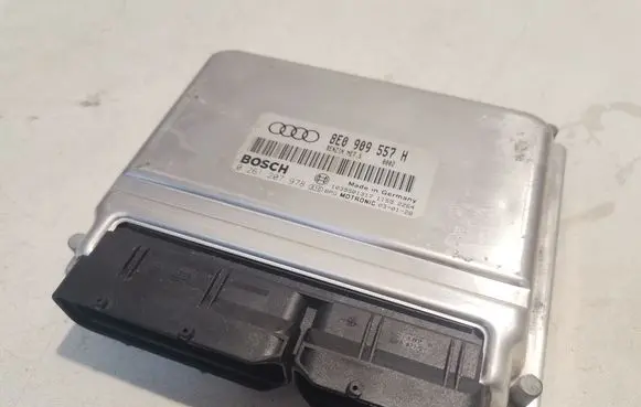 Audi A4 S4 B6 8E 8H Engine control unit/module AE0909557H 0261207978 1039S01317