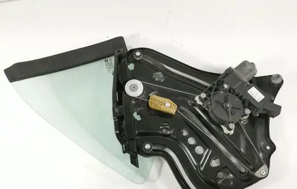 Chevrolet Camaro Rear side window 22870073